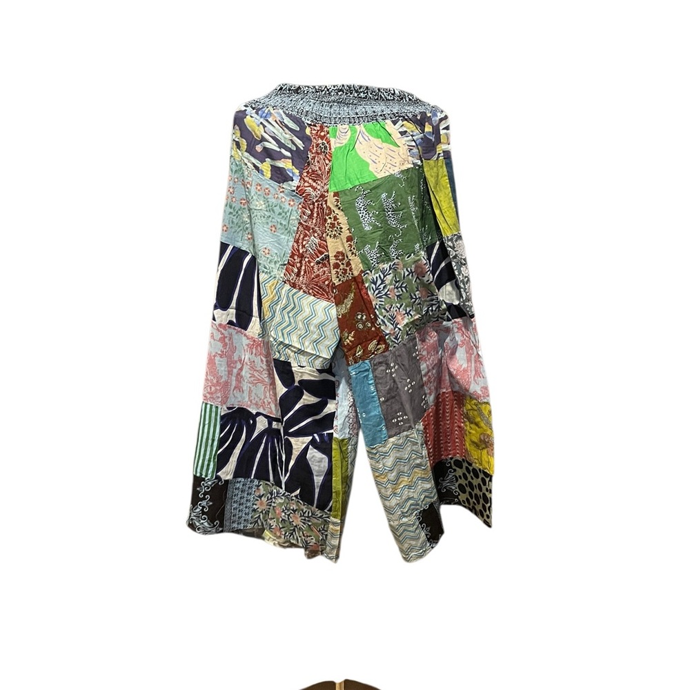 #59 NWT 💯 cotton patchwork wide leg pants - Picture 2 of 4
